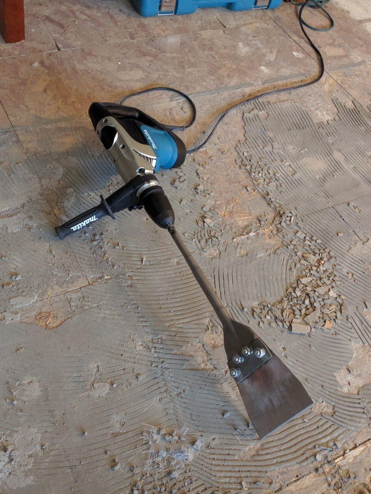 Makita HR4002 1-9/16