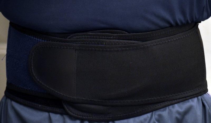 MUELLER Sports Medicine Lumbar Back Brace with Removable Pad, Ideal for Upper and Lower Back Pain, Relief & Support for Men and Women, Strains, Sciatica, Scoliosis customer photo 1