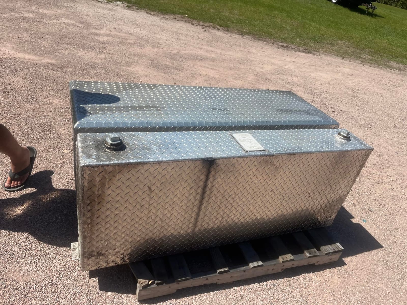 UWS TT-100-COMBO 100 Gallon Combo Aluminum Transfer Tank customer photo 2