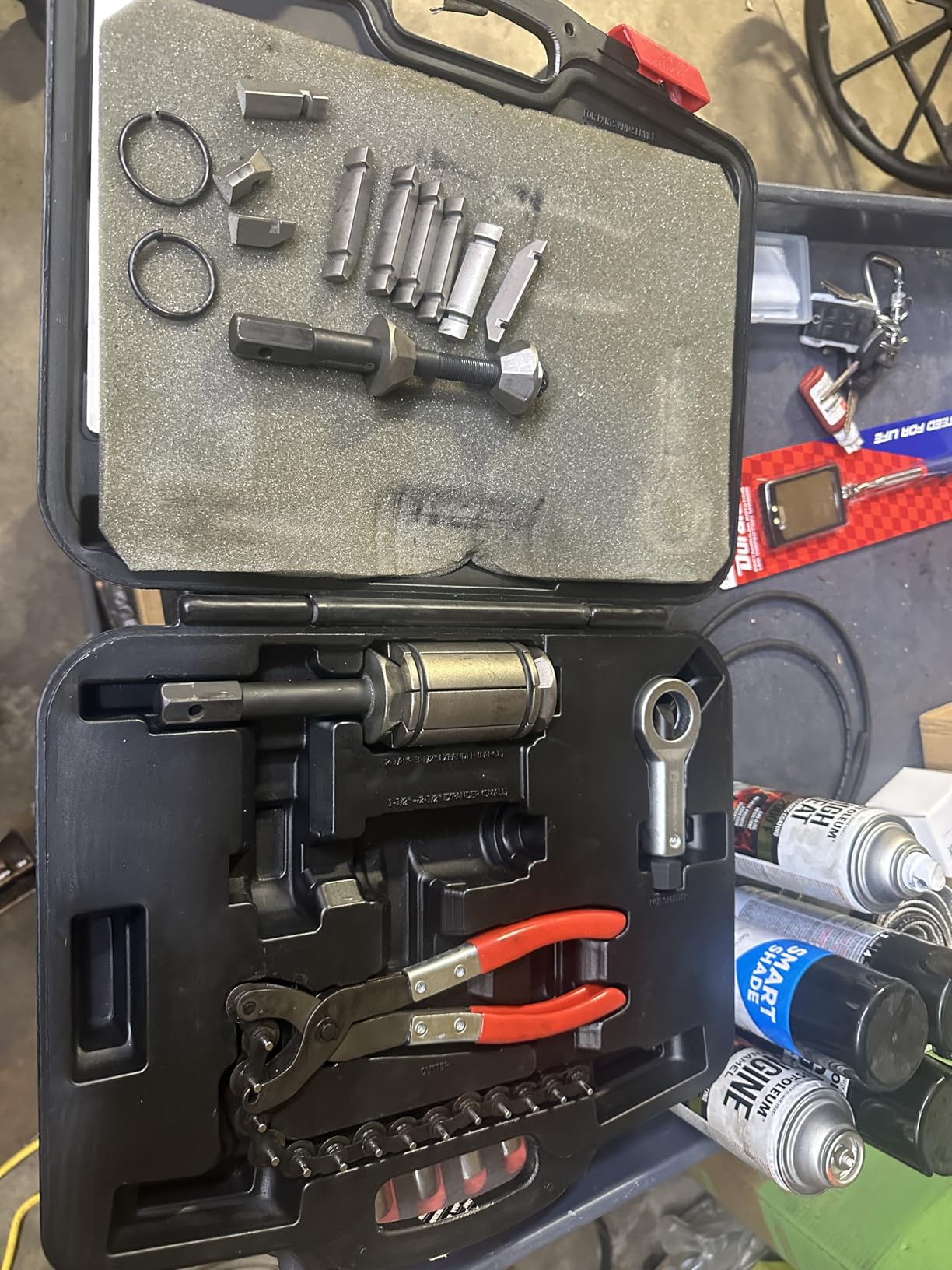 Powerbuilt 4 Piece Exhaust Pipe Tool Set, Repair Tailpipes, Expanders, Removing Dents, Chain Cutter, Nut Splitter, Import and Domestic Vehicles 648612 customer photo 2