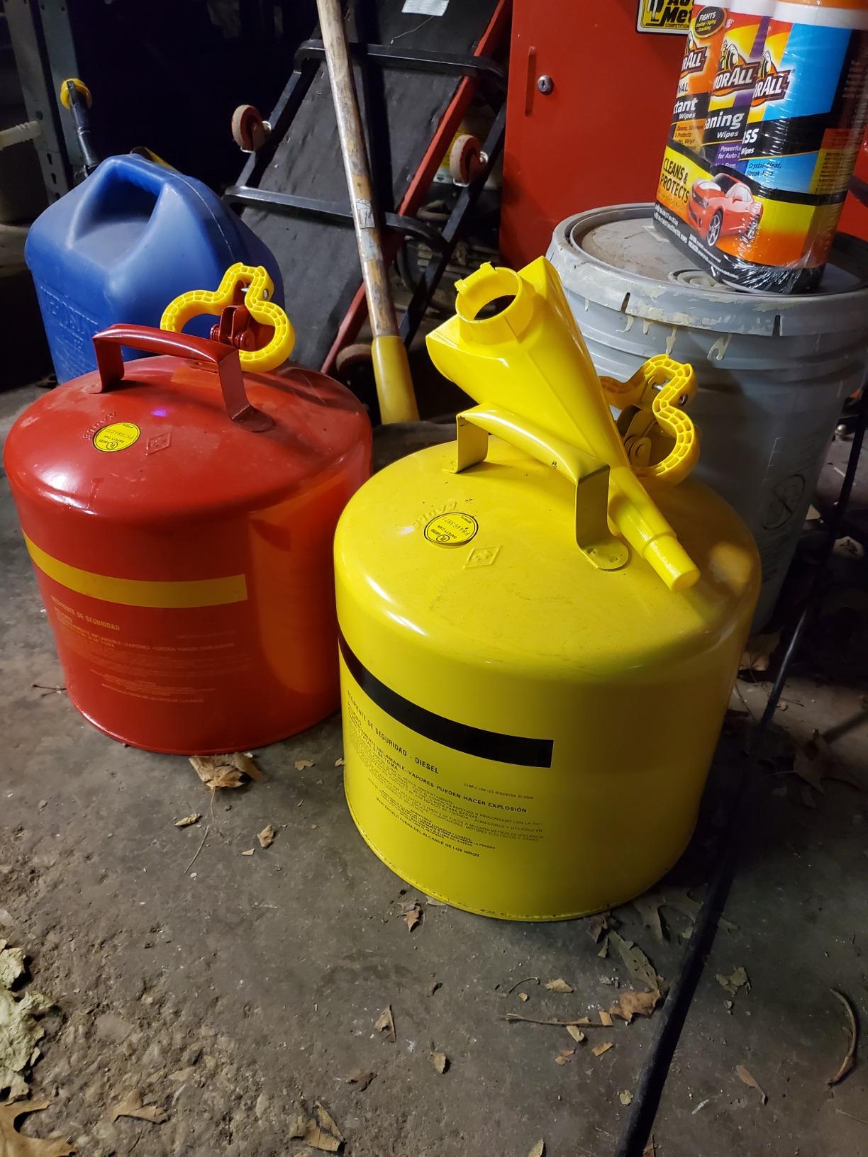 Eagle 5 Gallon Type I Yellow Safety Gas Can for Diesel customer photo 2