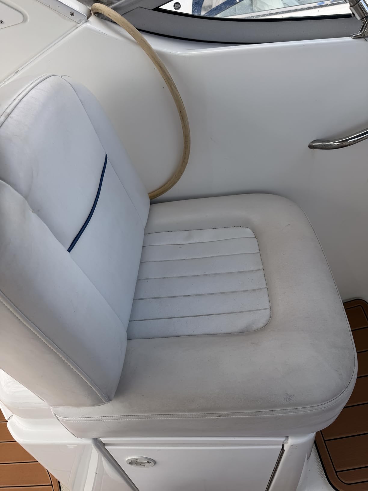 SEM M25083 Carver White Marine Vinyl Coat - 12 oz. customer photo 2