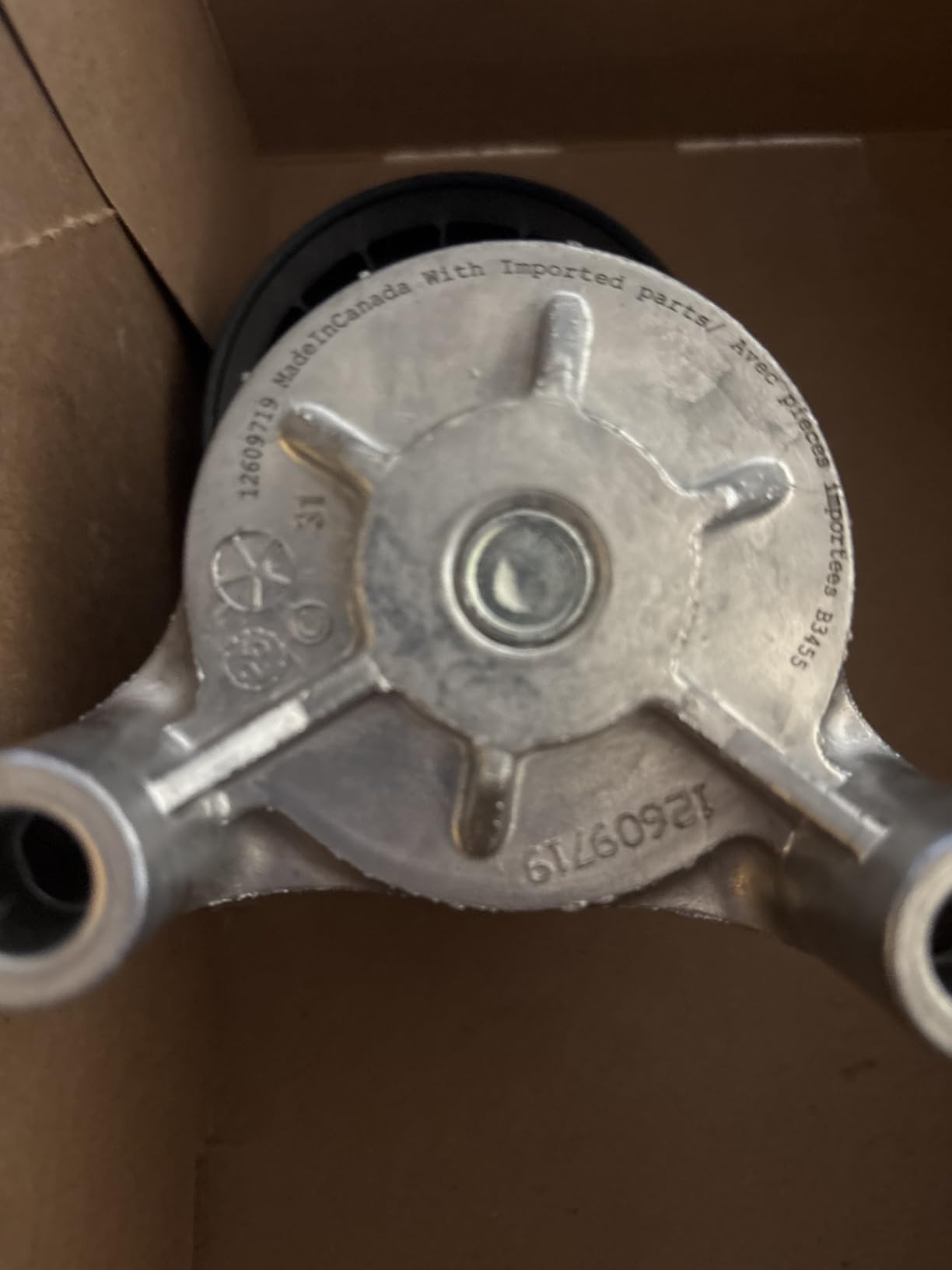 GM Genuine Parts 12609719 Drive Belt Tensioner customer photo 2