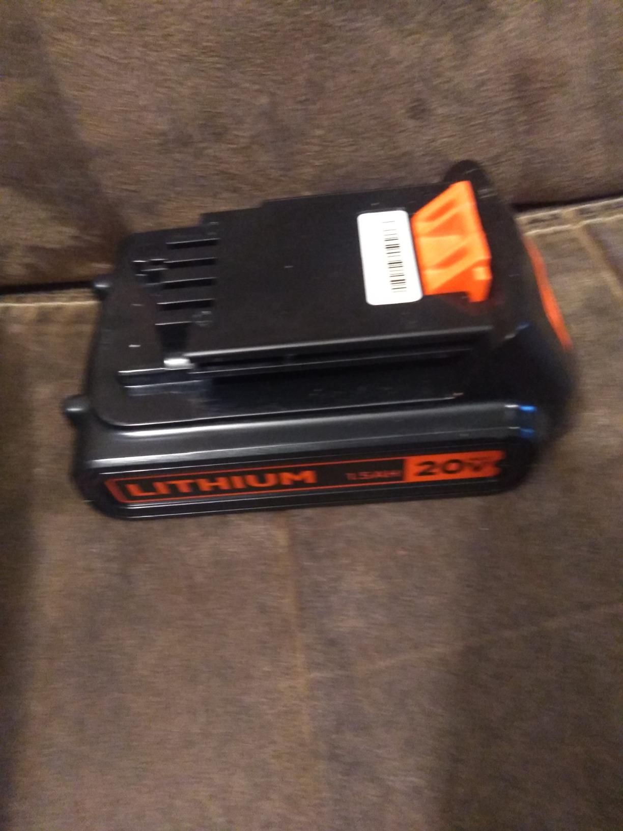BLACK+DECKER 20V MAX Battery, 1.5Ah Lithium Ion Battery, Extended Runtime, Compatible with Tools, Outdoor Equipment and 20V Vacuums (LBXR20) customer photo 1