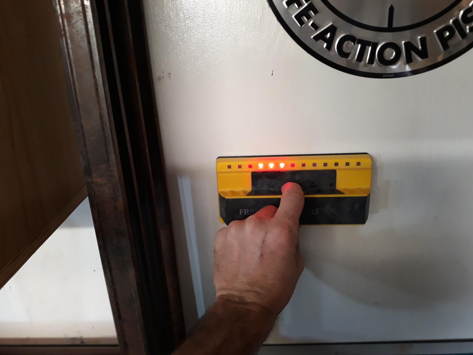 Franklin Sensors ProSensor 710 13-Sensor Stud Finder Wall Scanner customer photo 2