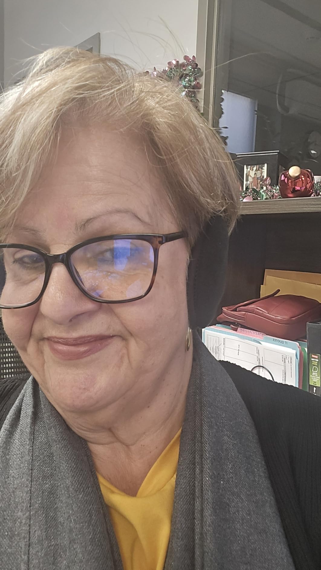 180s Degrees Behind-the-Head Ear-Warmers | Adjustable & Foldable Earmuffs customer photo 1