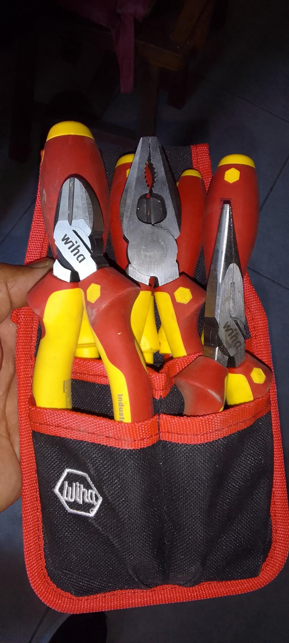 Wiha 32985 7 Piece Insulated Industrial Pliers and Screwdriver Set customer photo 2