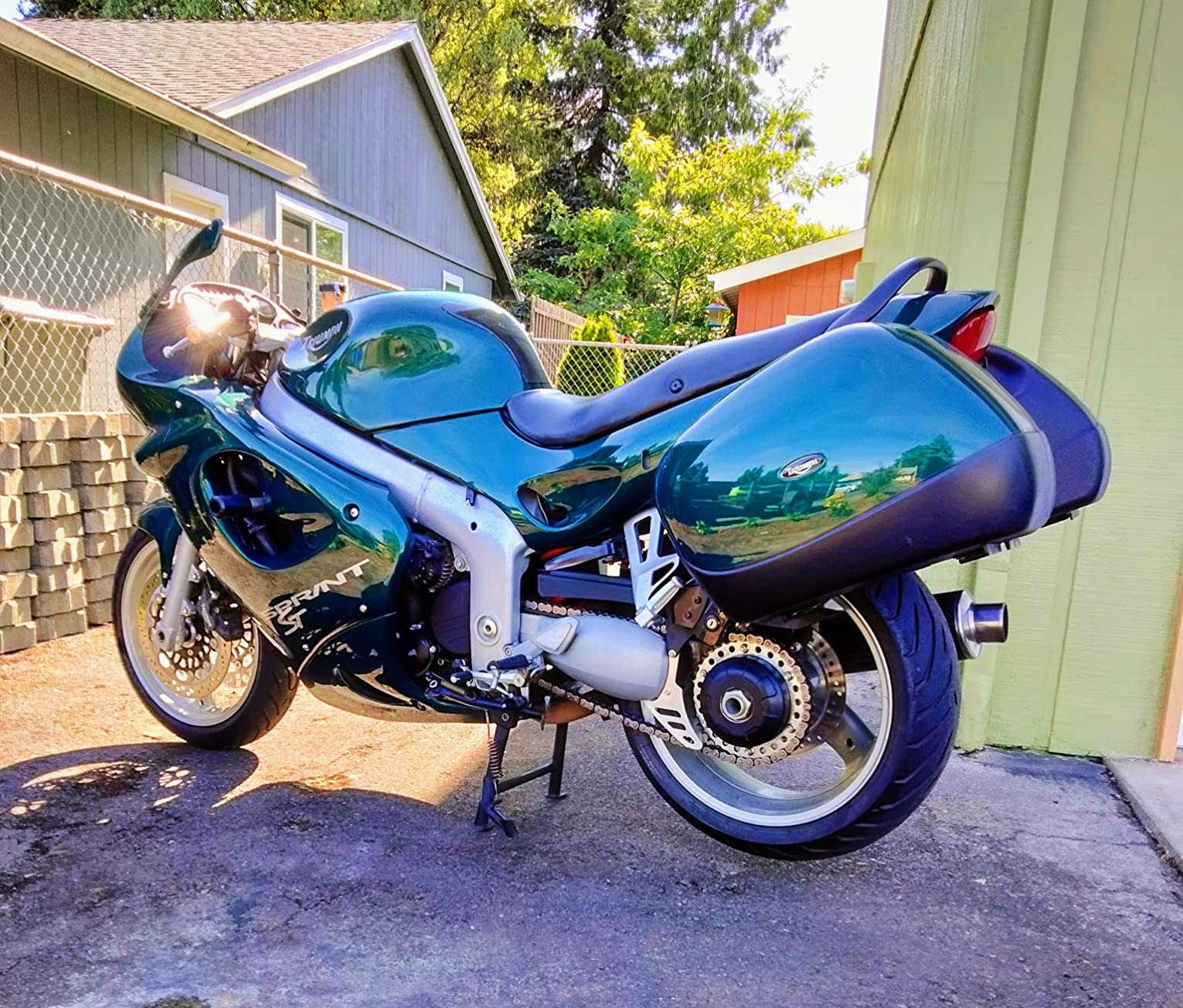 Quicksilver 10W-40 Full Synthetic 4-Stroke Motorcycle Oil, 1 Gallon customer photo 1