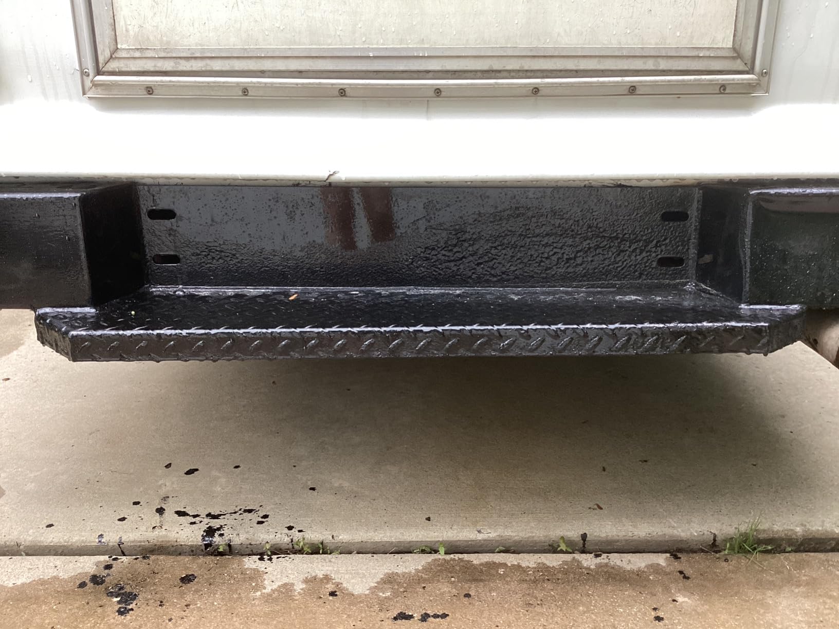 Magnet Paint Co Chassis Saver - Gloss Black - MPC-UCP99-04 (Quarts) customer photo 2