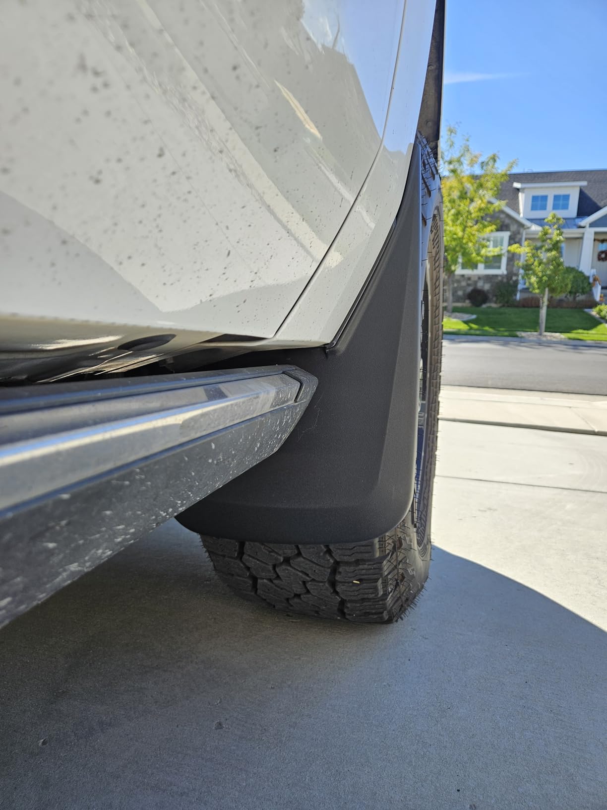 Husky Liners - Front Mud Guards | 2015-2020 Chevrolet Suburban/Chevrolet Tahoe/GMC Yukon/GMC Yukon XL, Front Set - Black, 2 Pc | 58201 customer photo 1