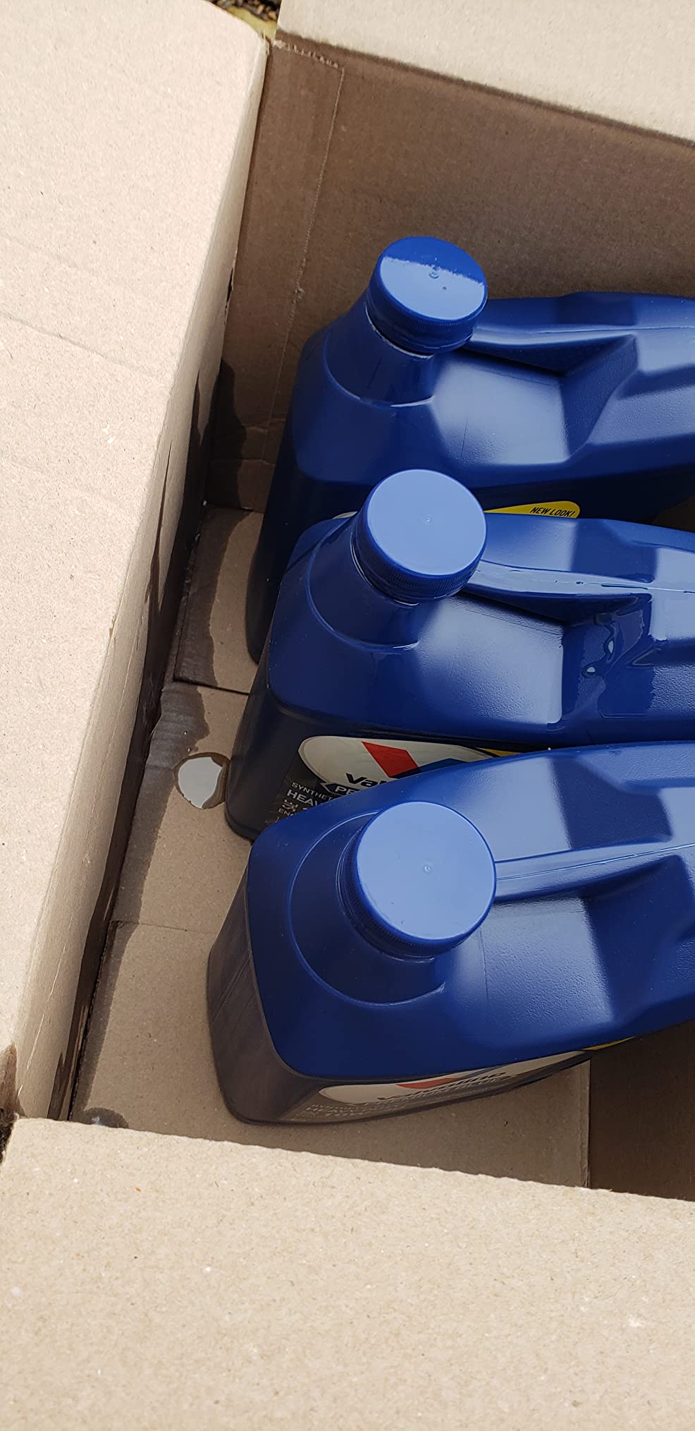 Valvoline Premium Blue One Solution SAE 10W-30 Diesel Engine Oil 1 GA customer photo 2