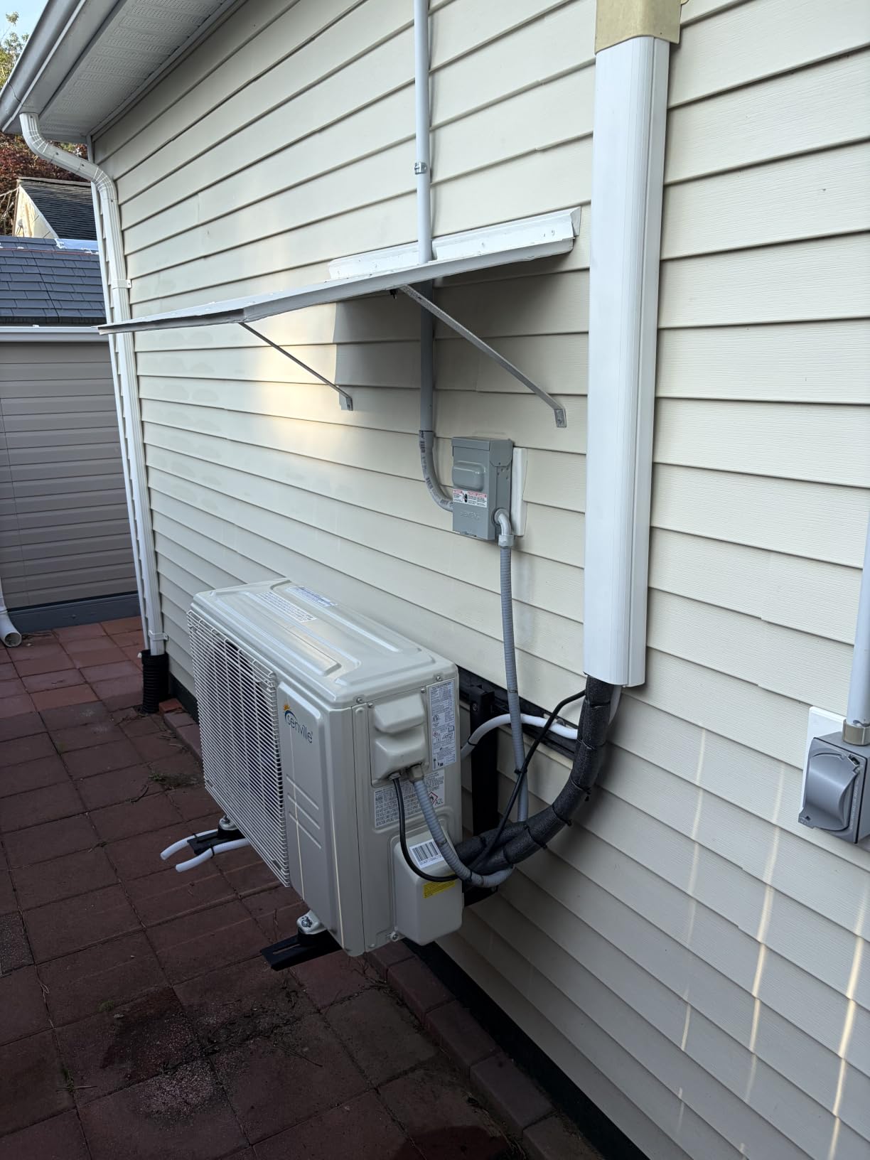 Senville LETO Mini Split Air Conditioner, Heat Pump, White, 12000 BTU customer photo 2