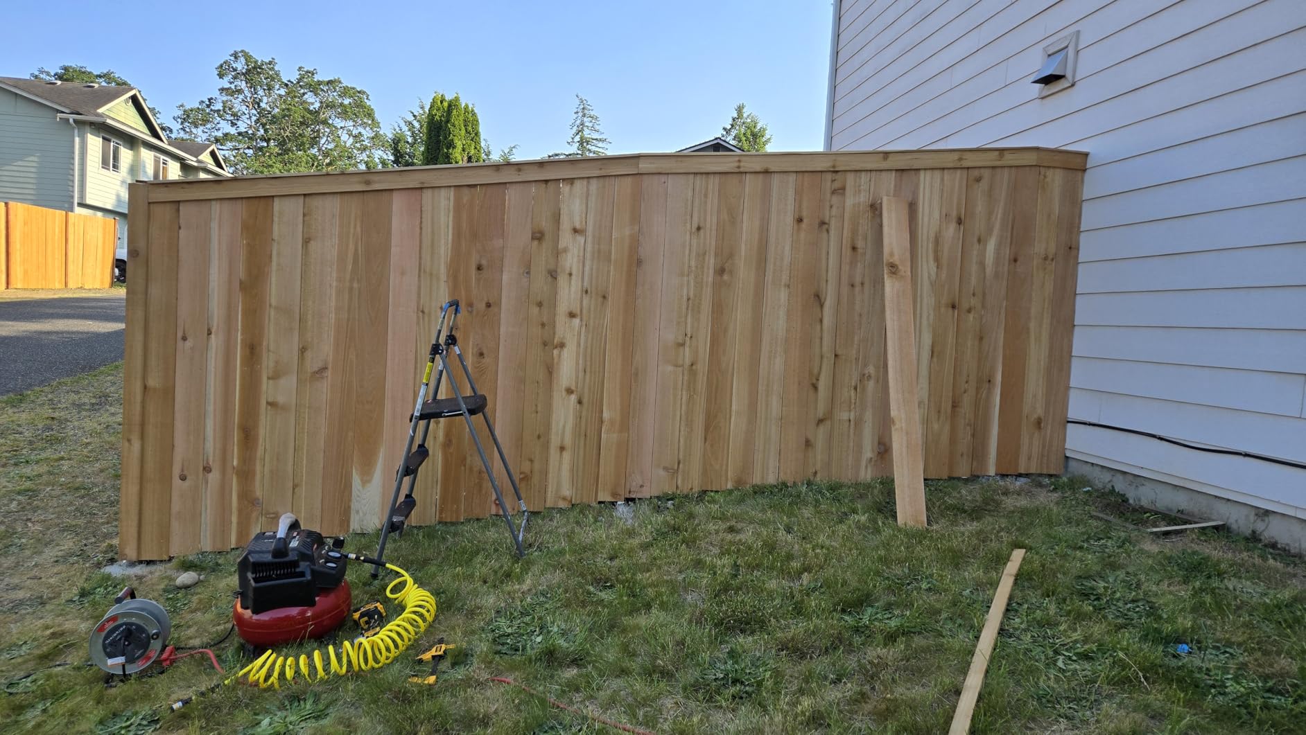 STANLEY BLACK & DECKER DW66C-1 Pneumatic Coil Siding Nailer customer photo 2