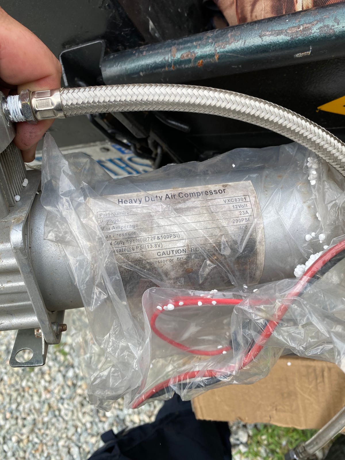 Vixen Horns Heavy Duty Onboard Air Compressor 200 PSI VXC8301 For Train Horn, Air Suspension, Air Ride, Air Bags | Universal Replacement for 12V Vehicles Like Car, Truck, Semi, Pickup customer photo 1