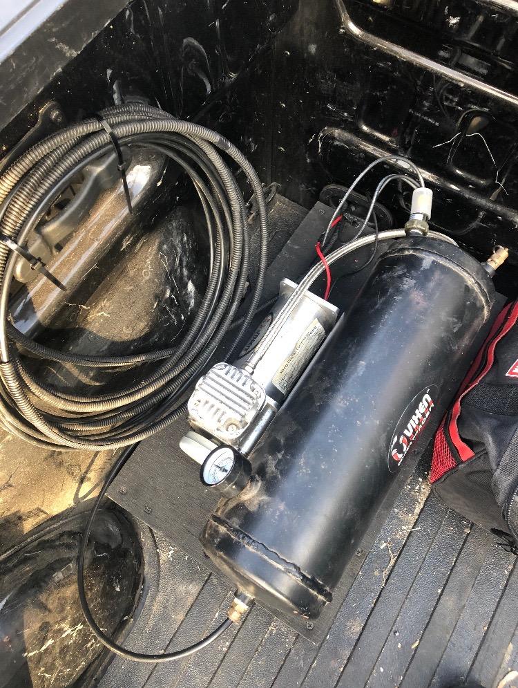 Vixen Horns Heavy Duty Onboard Air Compressor 200 PSI VXC8301 For Train Horn, Air Suspension, Air Ride, Air Bags | Universal Replacement for 12V Vehicles Like Car, Truck, Semi, Pickup customer photo 2