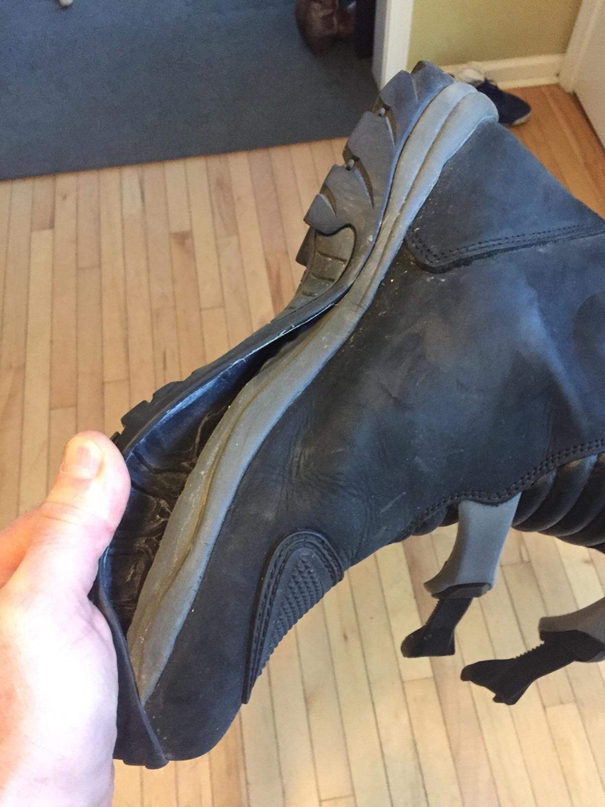 Forma Unisex-Adult Adventure Low Boots customer photo 2