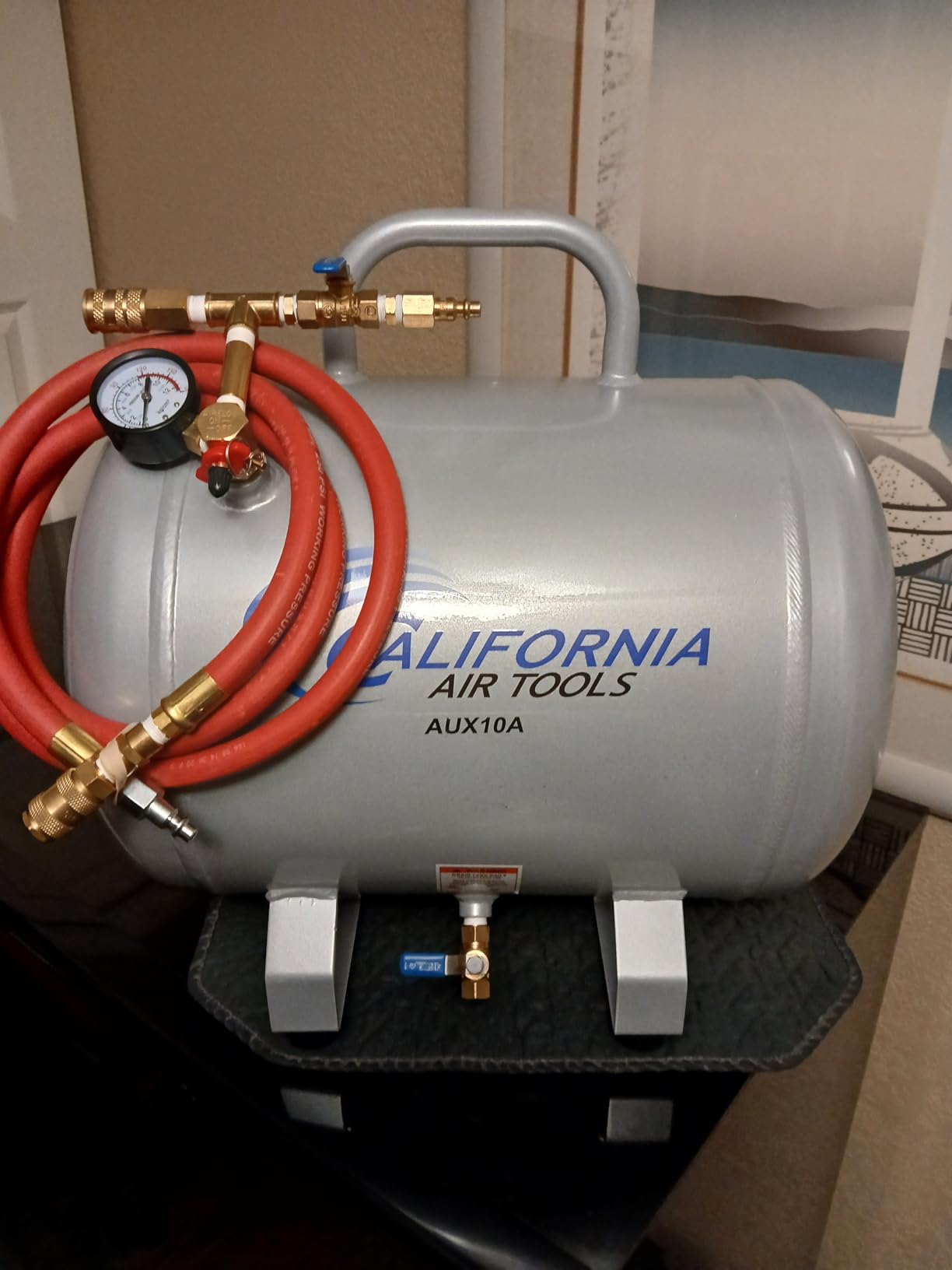 California Air Tools CAT-AUX10A Lightweight Portable Aluminum Air Tank, 10 Gallon, Silver customer photo 2
