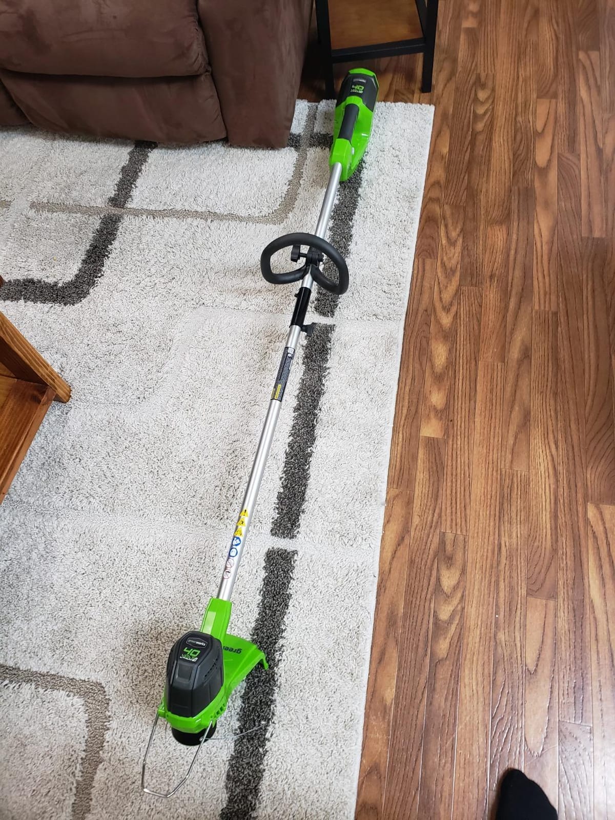 Greenworks 40V 12 in Cordless String Trimmer, 2.0 Ah Battery and Charger customer photo 1