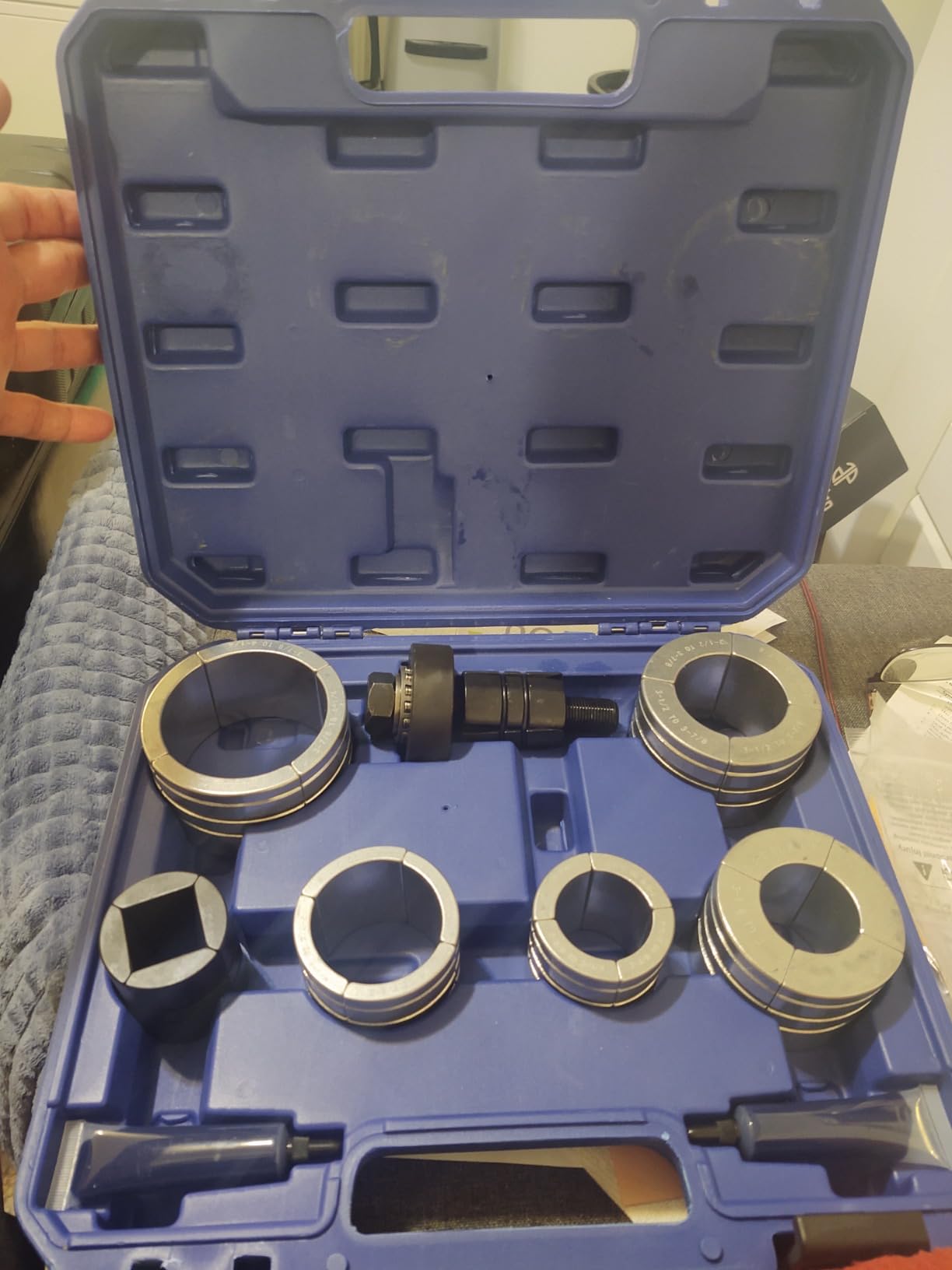 Astro Pneumatic Tool 78835 Exhaust Pipe Stretcher Kit, Metallic customer photo 1