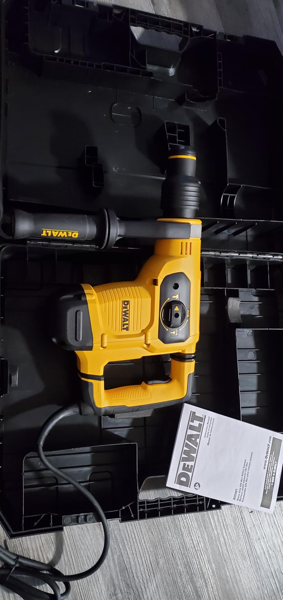 DEWALT Rotary Hammer/Drill Combination Kit, SDS MAX, 40mm (D25481K) customer photo 2