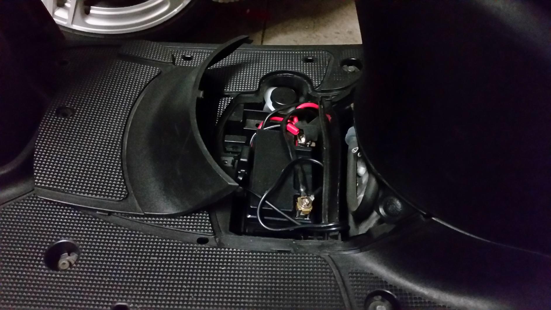 Pirate Battery YTX5L-BS Maintenance Free Replacement Battery compatible with ATV, Motorcycle, and Scooter: 12 Volts, 5 Amps, 4Ah, Nut and Bolt (T3) Terminal customer photo 1
