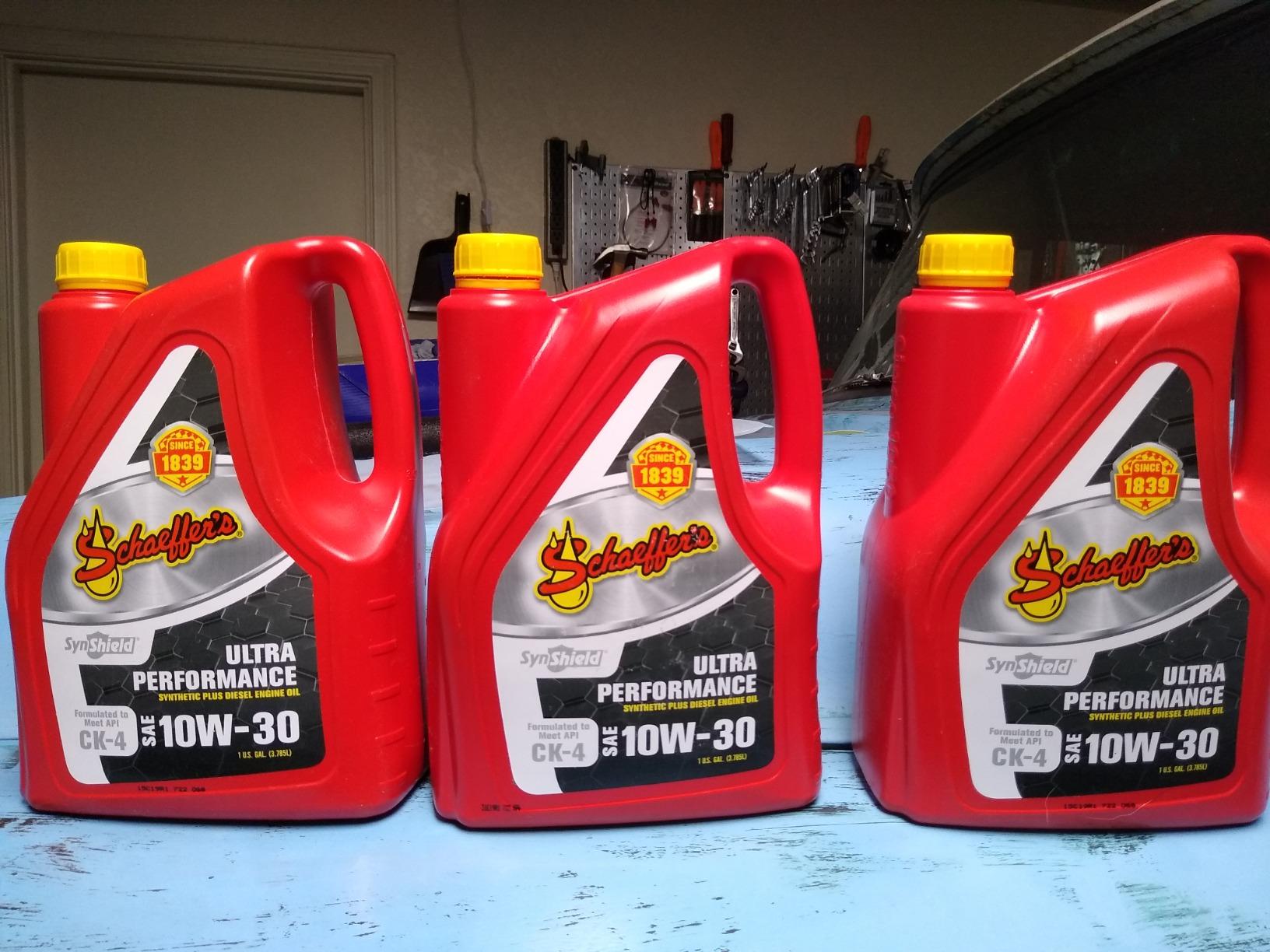 Schaeffer Manufacturing Co. 0722-006S SynShield Ultra Performance Diesel Engine Oil 10W-30, 1-Gallon Bottle customer photo 1