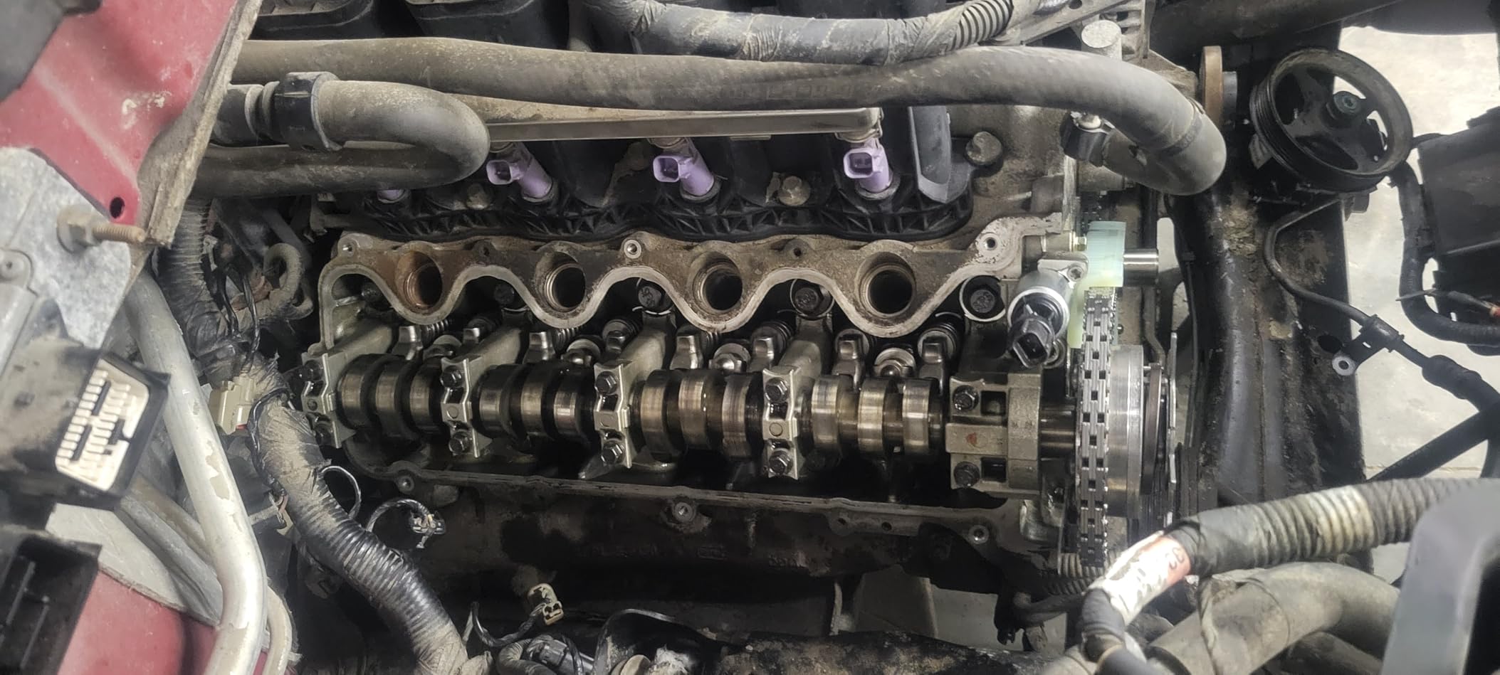 OEMTOOLS 24429 Spring Compressor for Ford 4.6L/5.4L 3-Valve Modular Engines customer photo 1