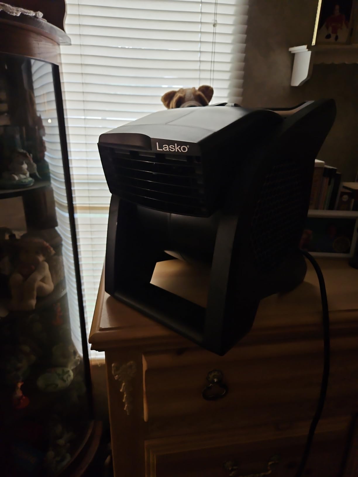 Lasko High Velocity Portable Pivoting Blower Fan - 15