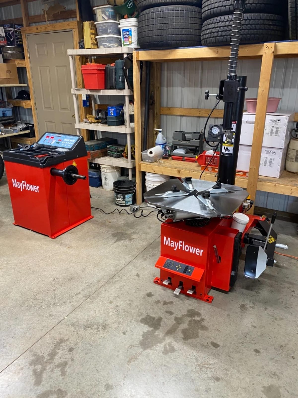 Mayflower - 1.5 HP Tire Changer Wheel Changers Balancer Machine Combo 980 800 Red Edition / 1 Year Full Warranty customer photo 1