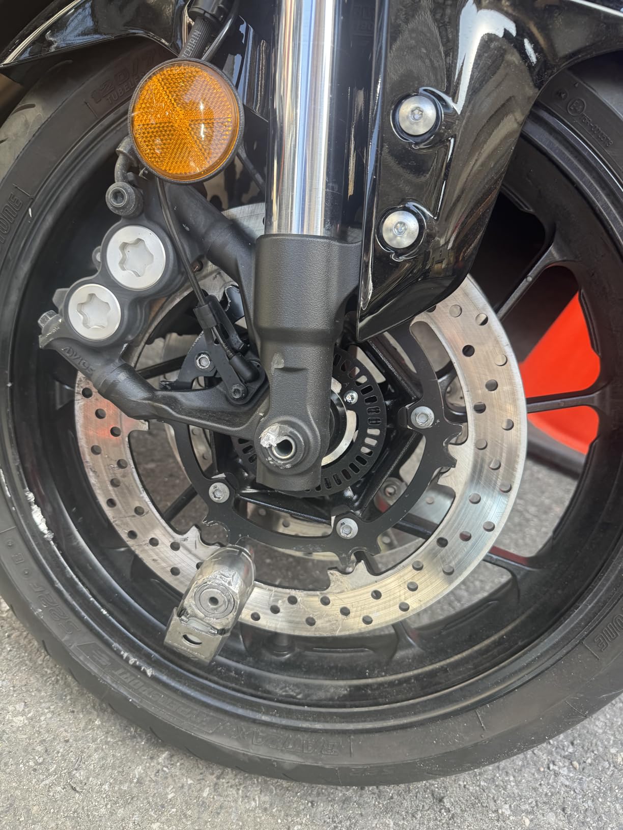 RADIKAL RK14S Premium Motorcycle Alarm Disk Lock 120dB On/Off, Warning LED Alert, SRA & Sold-Secure-Gold Approved Security Anti-Theft Brake Disc Lock for Motorbike, 14mm Double Locking Stainless Steel customer photo 2