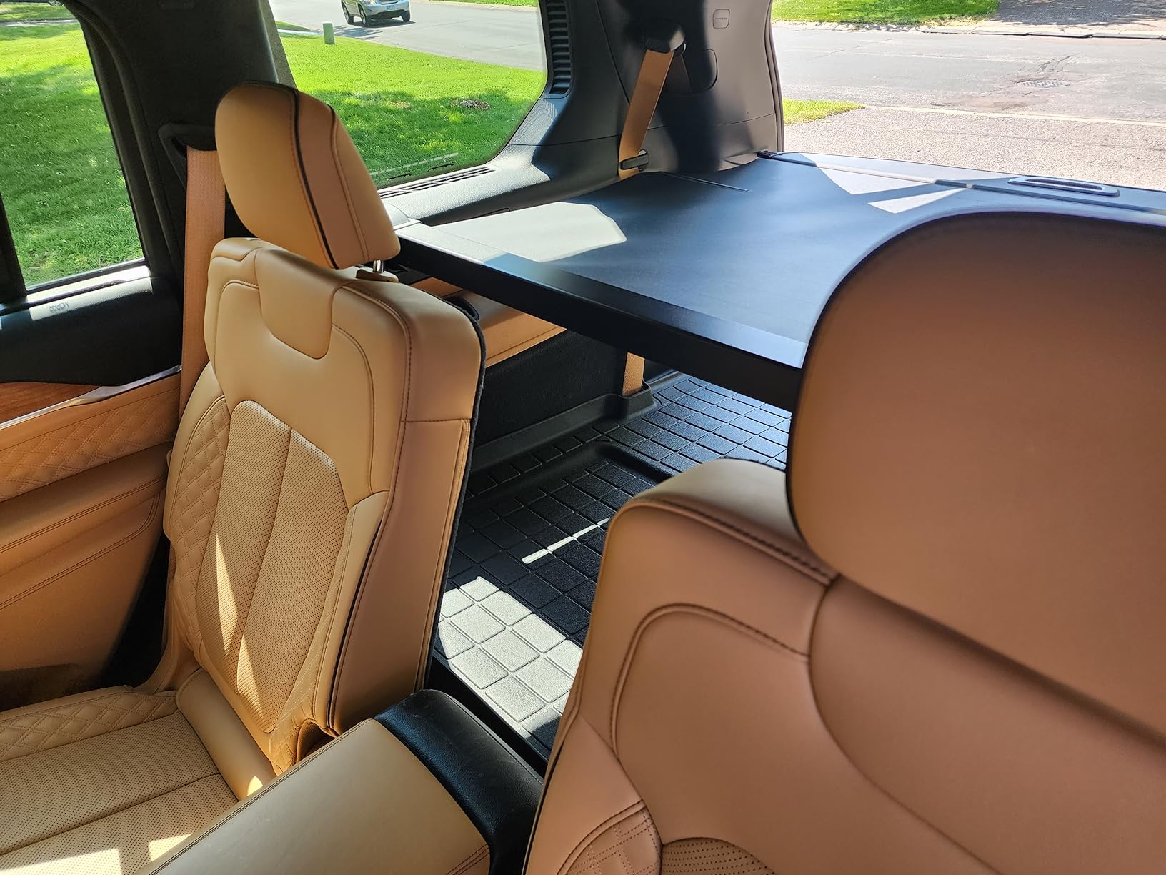 Rear Trunk Cargo Cover for Jeep Cherokee 2019-2024 customer photo 1