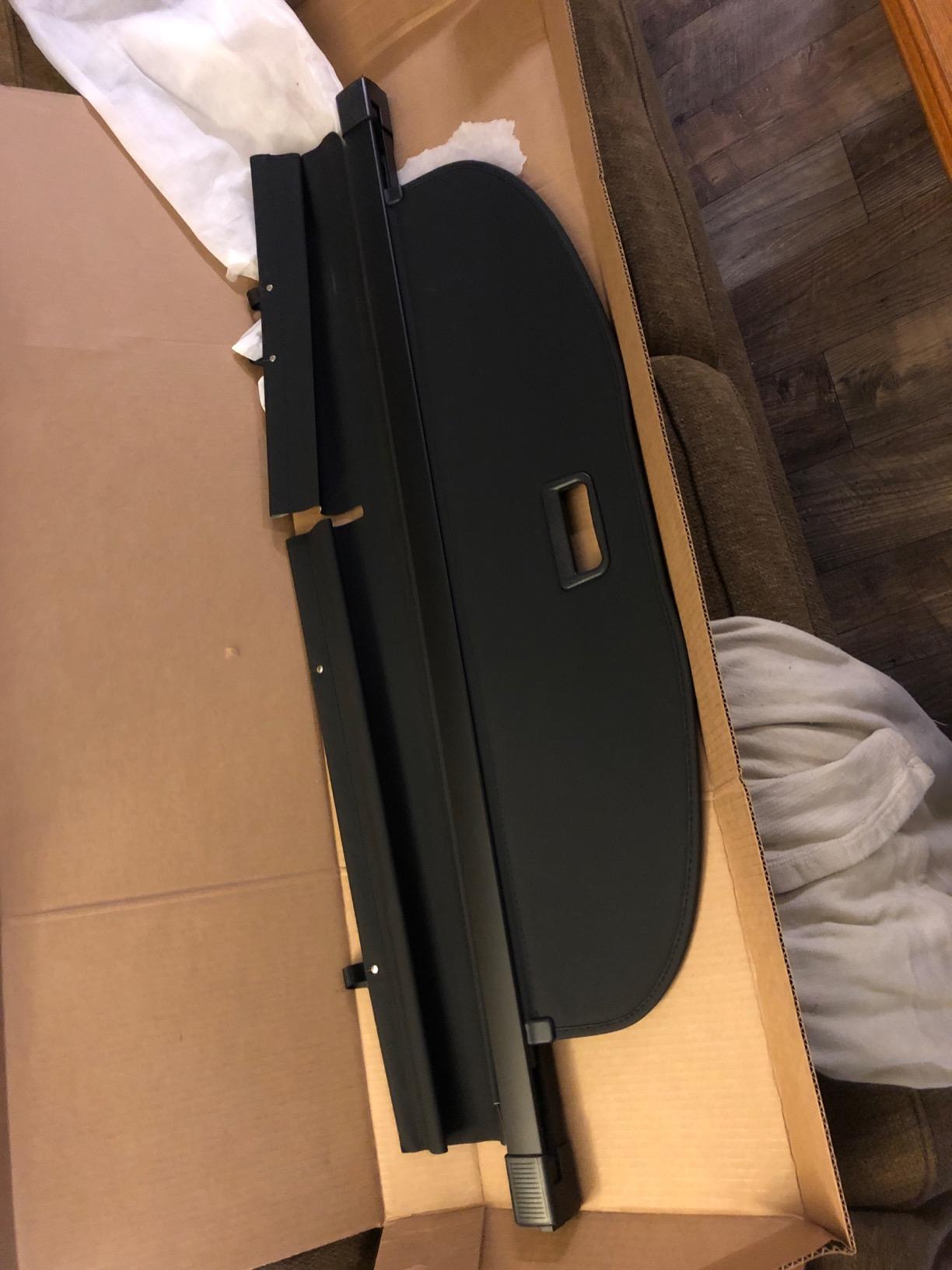 Rear Trunk Cargo Cover for Jeep Cherokee 2019-2024 customer photo 2
