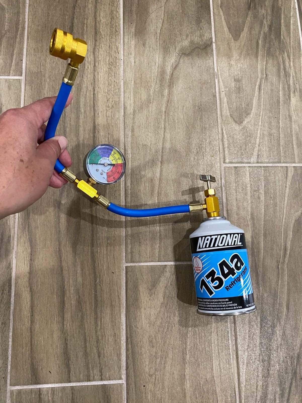 R134A Car AC Refrigerant Charge Hose Kit with Gauge, A/C 1/2 Recharge Measuring Kit Piercing-Type Can Tap Air Conditioning Pressure Gauge R134A by Ketofa customer photo 1