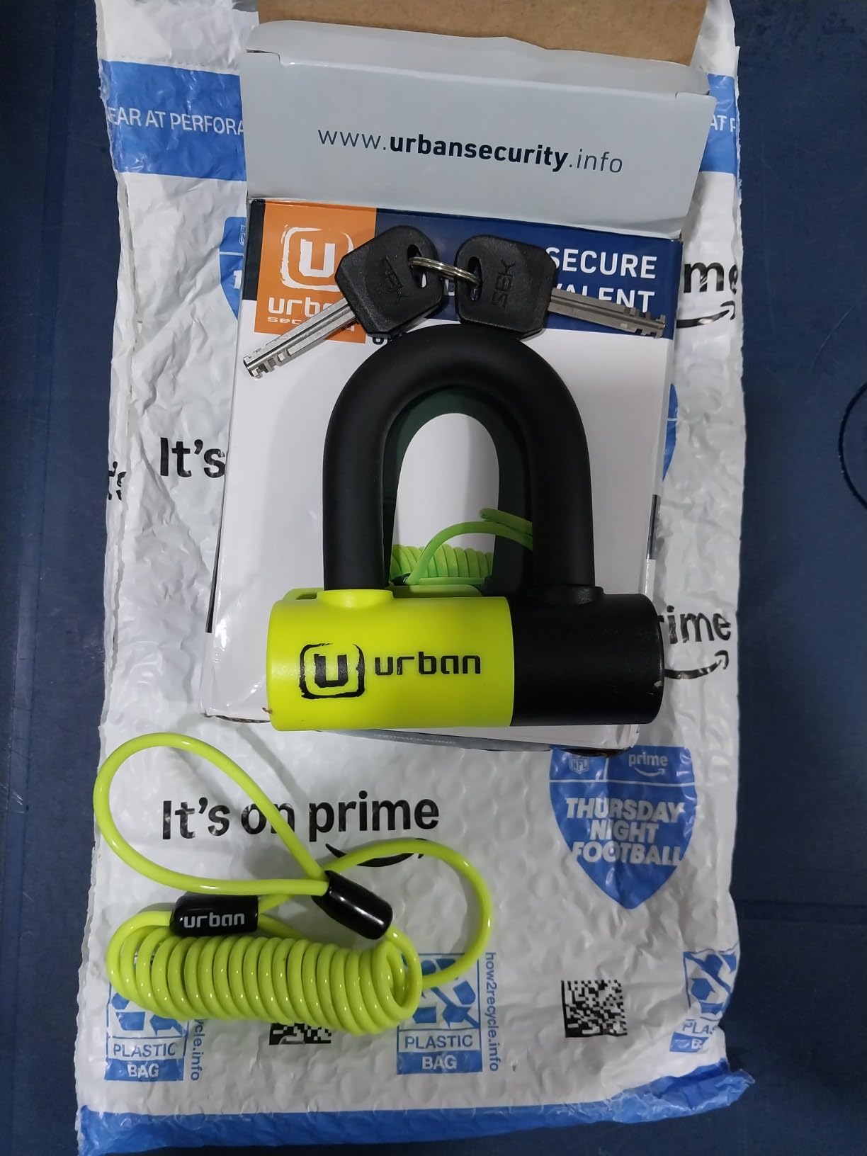 Urban UR59 High Security Motorcycle Disc Lock, ø14 mm Double Locking Mini U, Hardened Steel, Dual Funtion for Brake Wheel or Chain, Reminder Cable, Heavy Duty Anti Theft Device for eBike Scooter customer photo 2