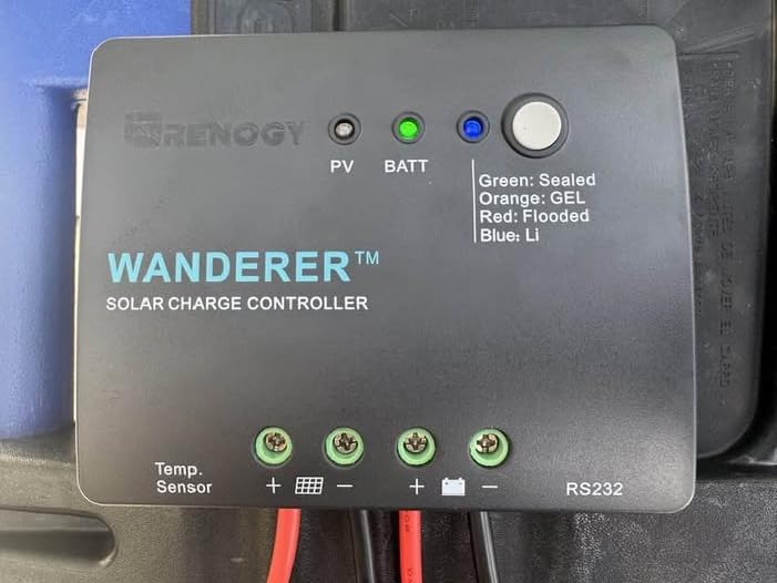 Renogy Wanderer Li 30A PWM Solar Charge Controller 12V for Solar Panels customer photo 2