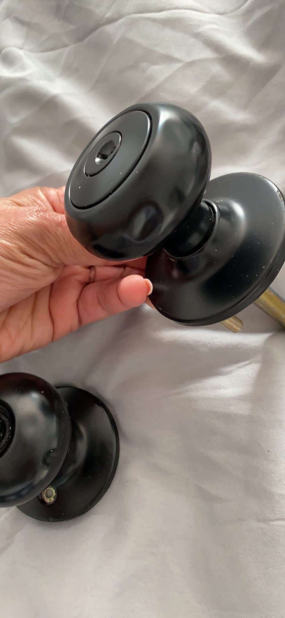Amazon Basics Exterior Door Knob With Lock, Coastal, Easy to Install, Matte Black customer photo 1