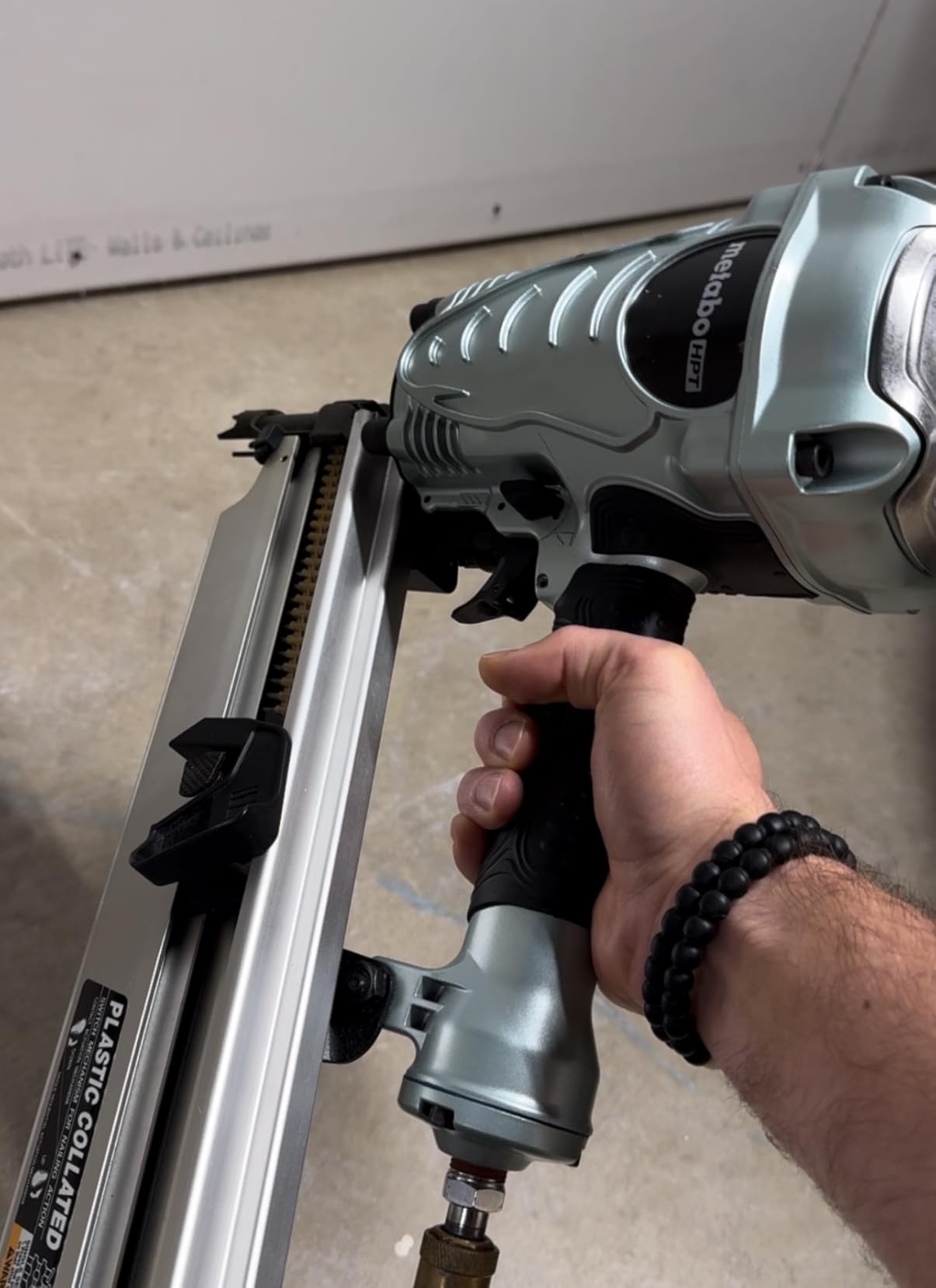Metabo HPT Framing Nailer, 21° Plastic Collated 2-3.5in, NR90AES1 customer photo 2