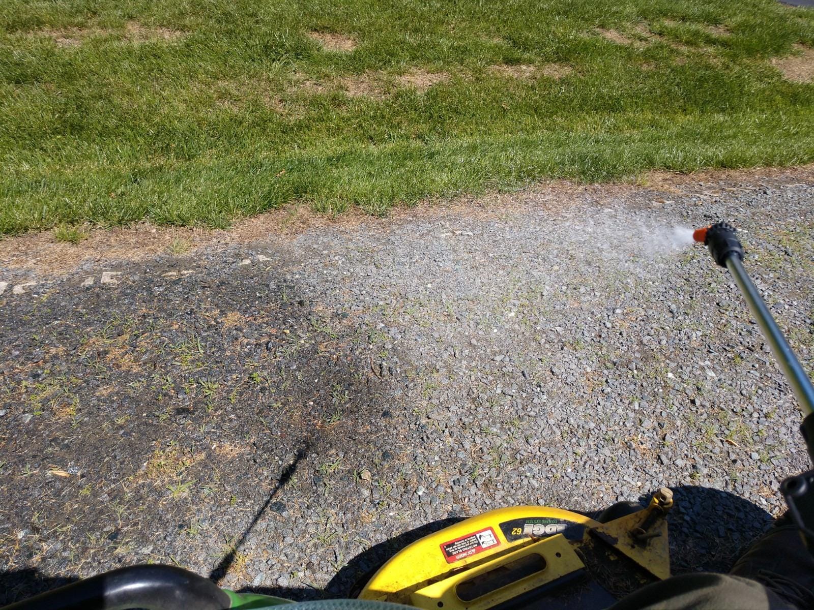 Ironton 12-V ATV Spot Sprayer, 5-Gal. Capacity, 1 GPM Flow Rate customer photo 1