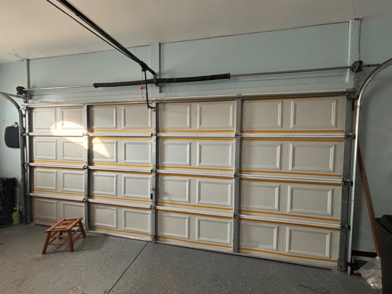 Ant NASA TECH White Reflective Foam Core 2 Car Garage Door Insulation Kit 18 Ft (Wide) x 8 Ft (HIGH) R Value 8.0 Made in USA New and Improved Heavy Duty Double Sided Tape (Also FITS 18 X 7) customer photo 2
