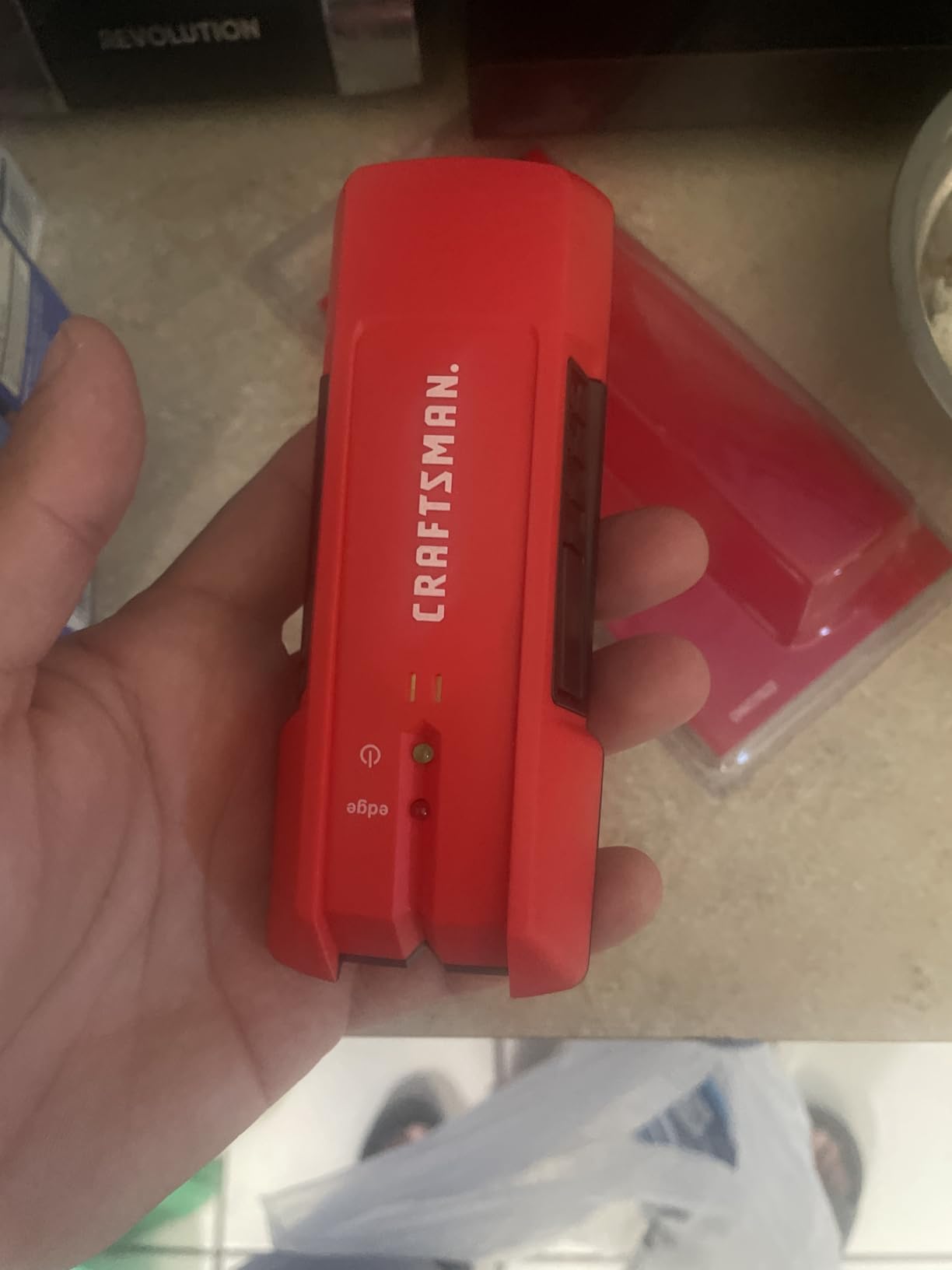 CRAFTSMAN Stud Finder, 3/4-Inch Depth (CMHT77633) customer photo 2
