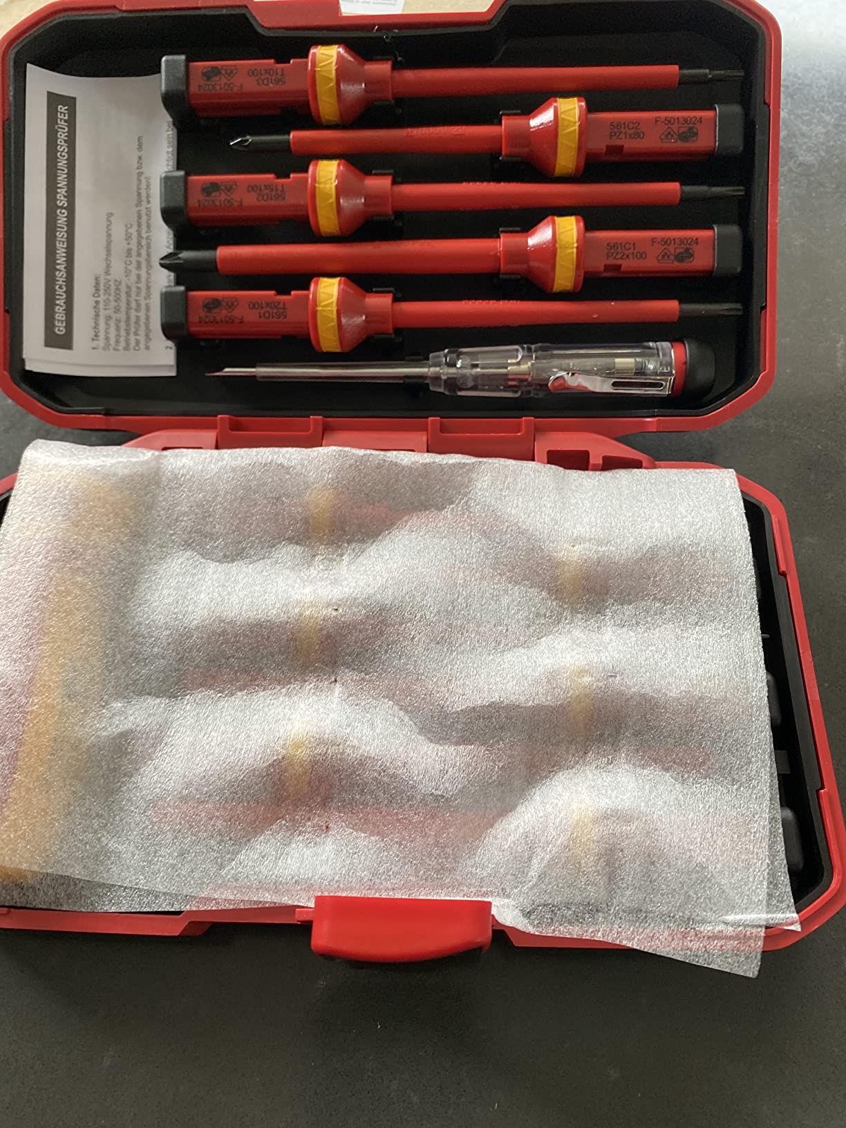 HURRICANE 1000V Insulated Electrician Screwdriver Set, 13 Piece Professional Electrical Screwdriver Set, CR-V Steel Magnetic Phillips Slotted Pozidriv Torx, Insulation VDE & GS Certified Screwdriver customer photo 1