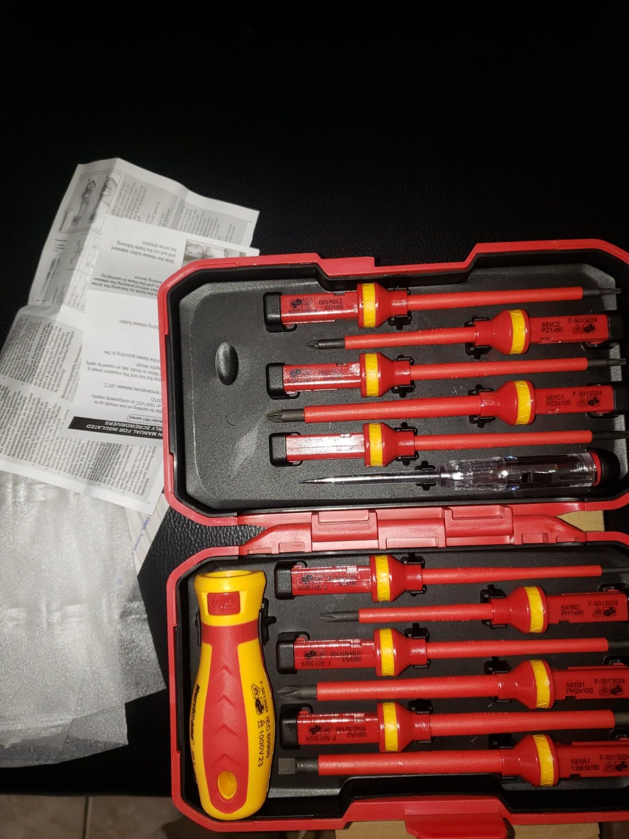HURRICANE 1000V Insulated Electrician Screwdriver Set, 13 Piece Professional Electrical Screwdriver Set, CR-V Steel Magnetic Phillips Slotted Pozidriv Torx, Insulation VDE & GS Certified Screwdriver customer photo 2