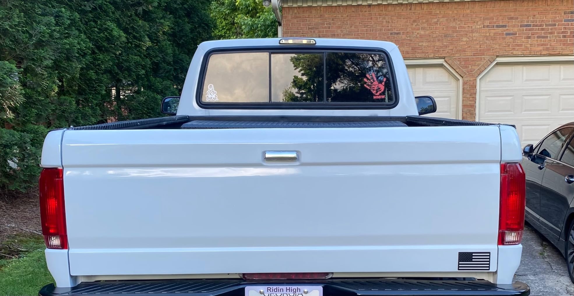 AmeriLite Red Replacement Tail Light Assembly Set for Ford Bronco / F150 F250 F350 Styleside Pickup - Driver and Passenger Side customer photo 1