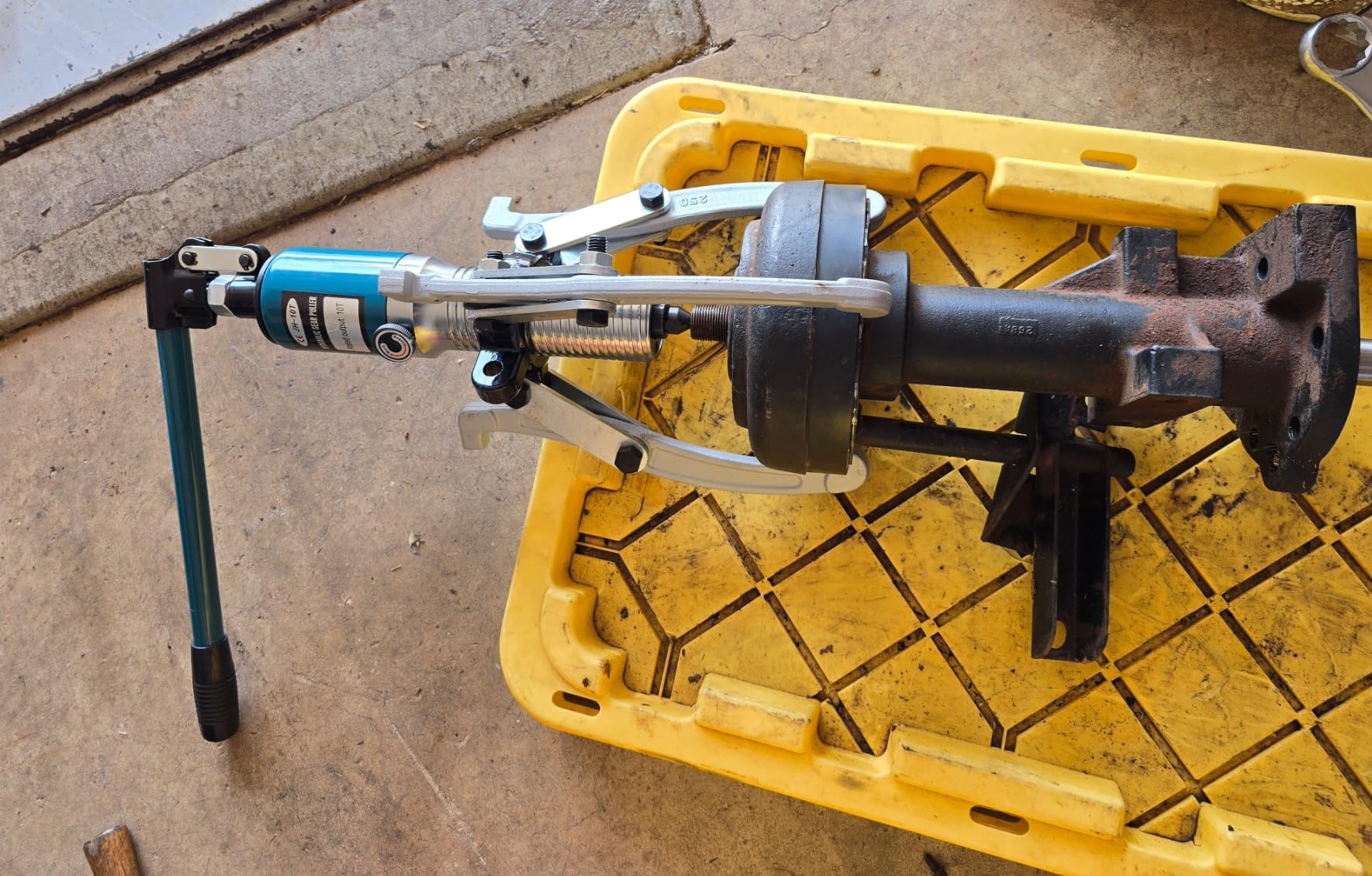 10Ton Hydraulic Gear Puller Wheel Bearing Pulling Separator 3 in 1 Pump Oil Tube Drawing Machine M/Case customer photo 2