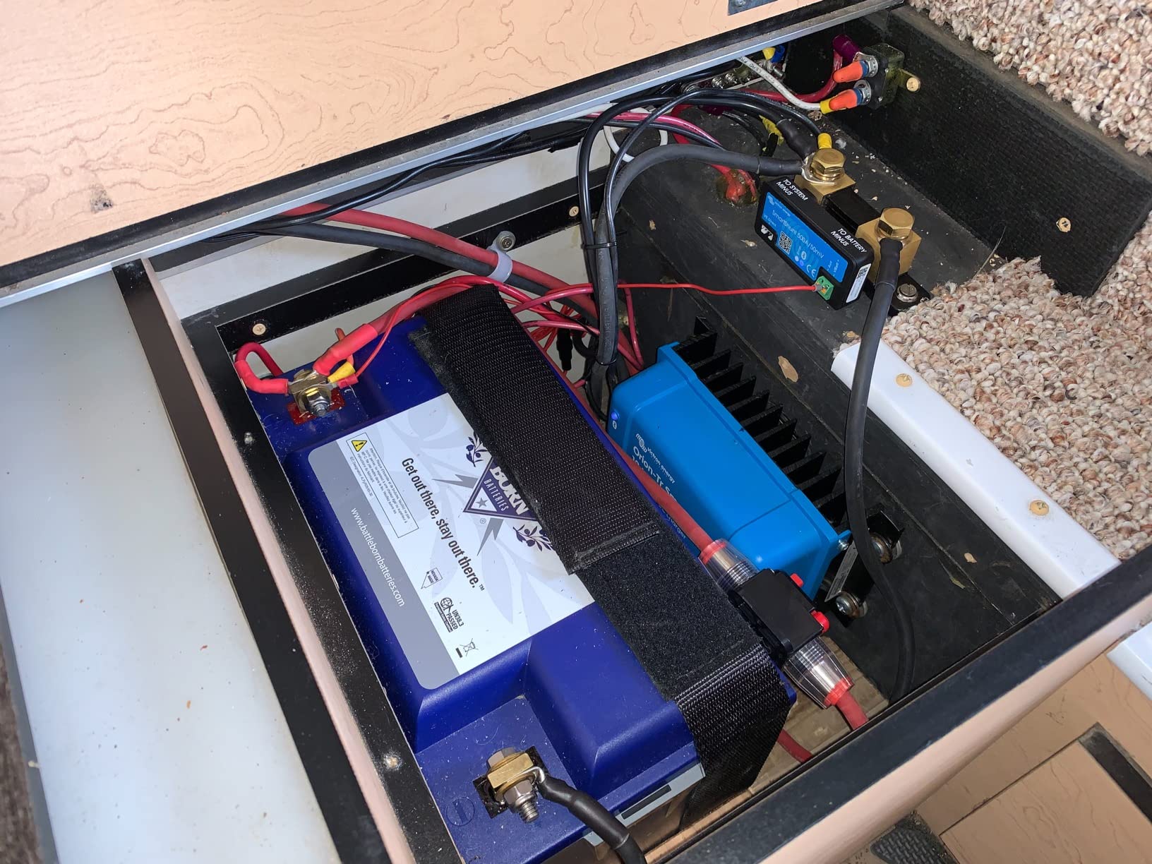 Victron Energy Orion-Tr Smart DC to DC Charger (Bluetooth) 12/12V 30A 360W customer photo 2