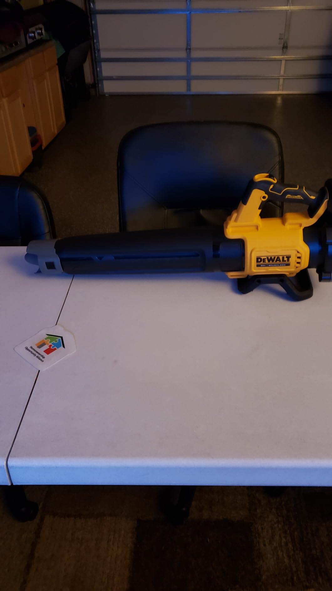 DEWALT 20V MAX* XR Leaf Blower, 125-MPH, 450-CFM (DCBL722P1) customer photo 2