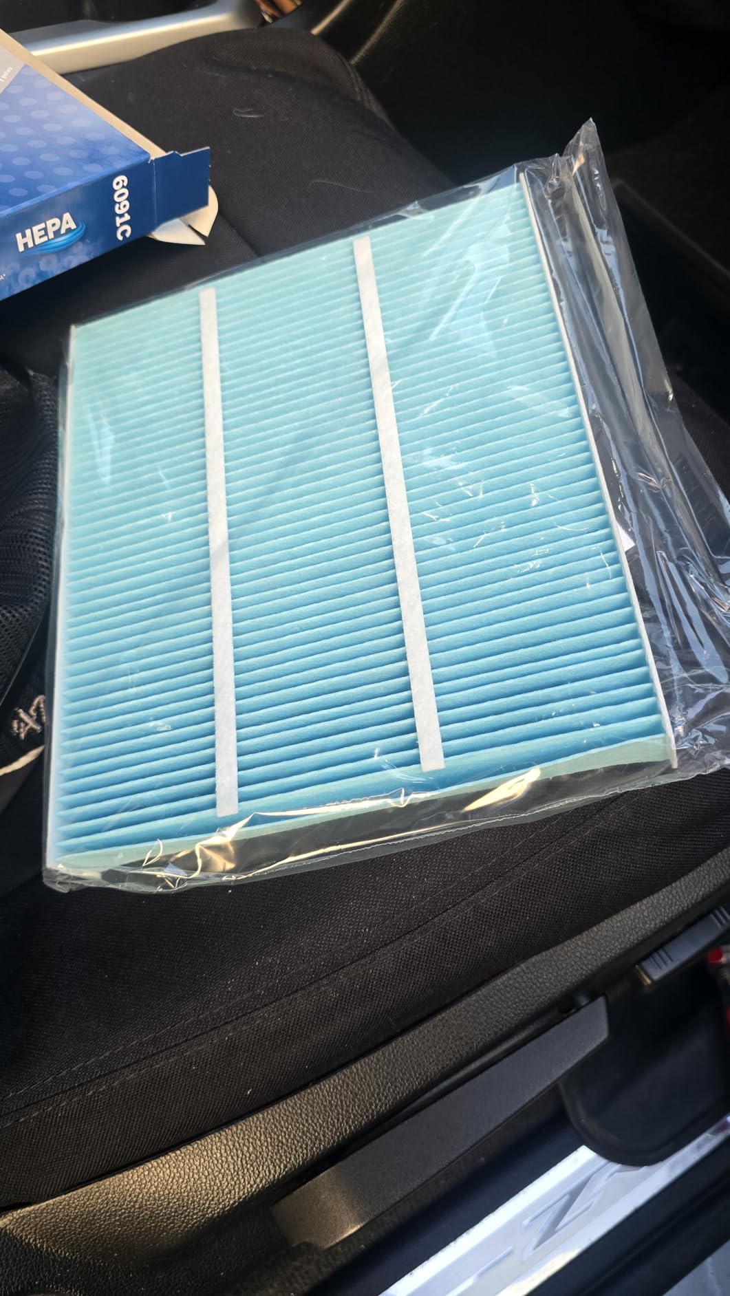 BOSCH 6091C HEPA Cabin Air Filter - 3 Layer Protection For A Healthier Ride customer photo 2