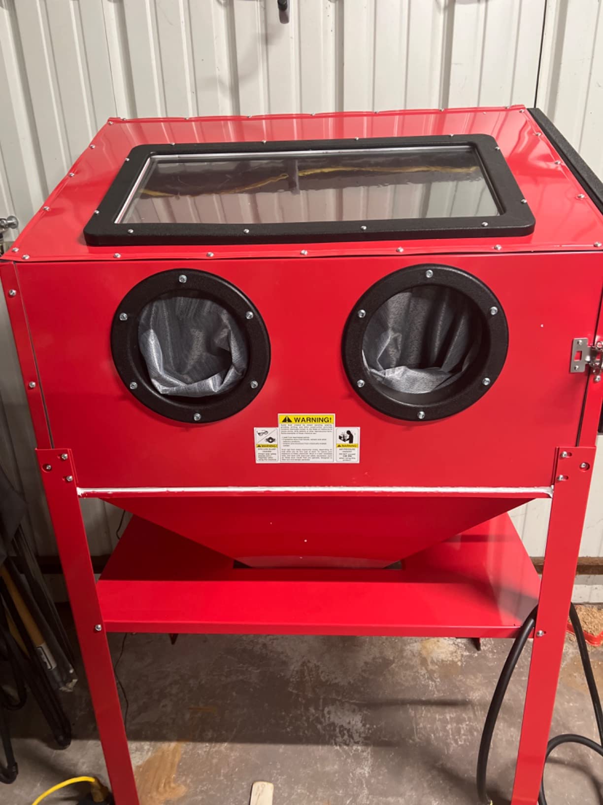 60 Gallon Air Sandblasting Cabinet customer photo 1