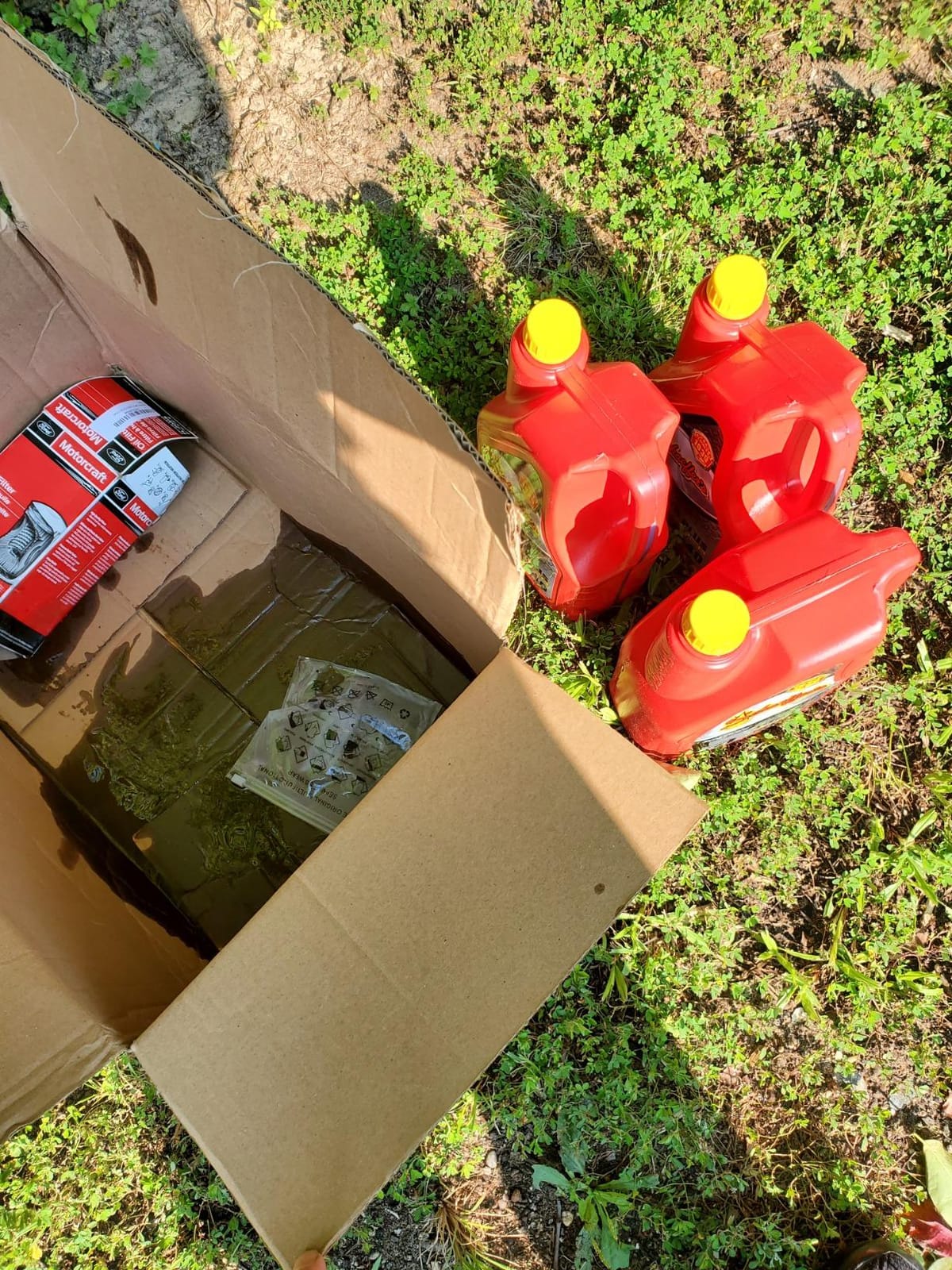 Schaeffer Manufacturing Co. 9000CK4-006S SynShield OTR Plus Full Synthetic Diesel Engine Oil 5W-40, 1-Gallon Bottle customer photo 2