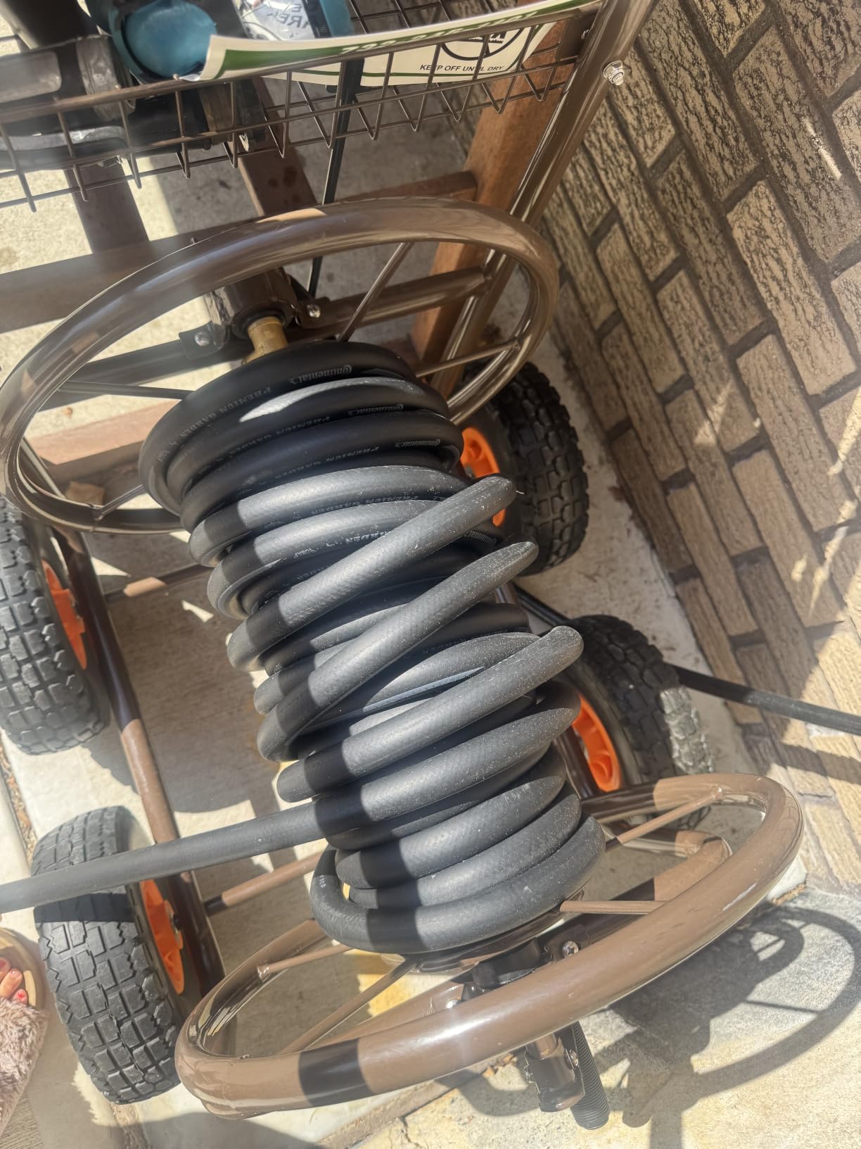 Continental Premium Garden Black Heavy Duty Cold Water Garden Hose, 5/8in Inside Diameter x 100ft Length, Male x Female Garden Hose Thread… customer photo 2